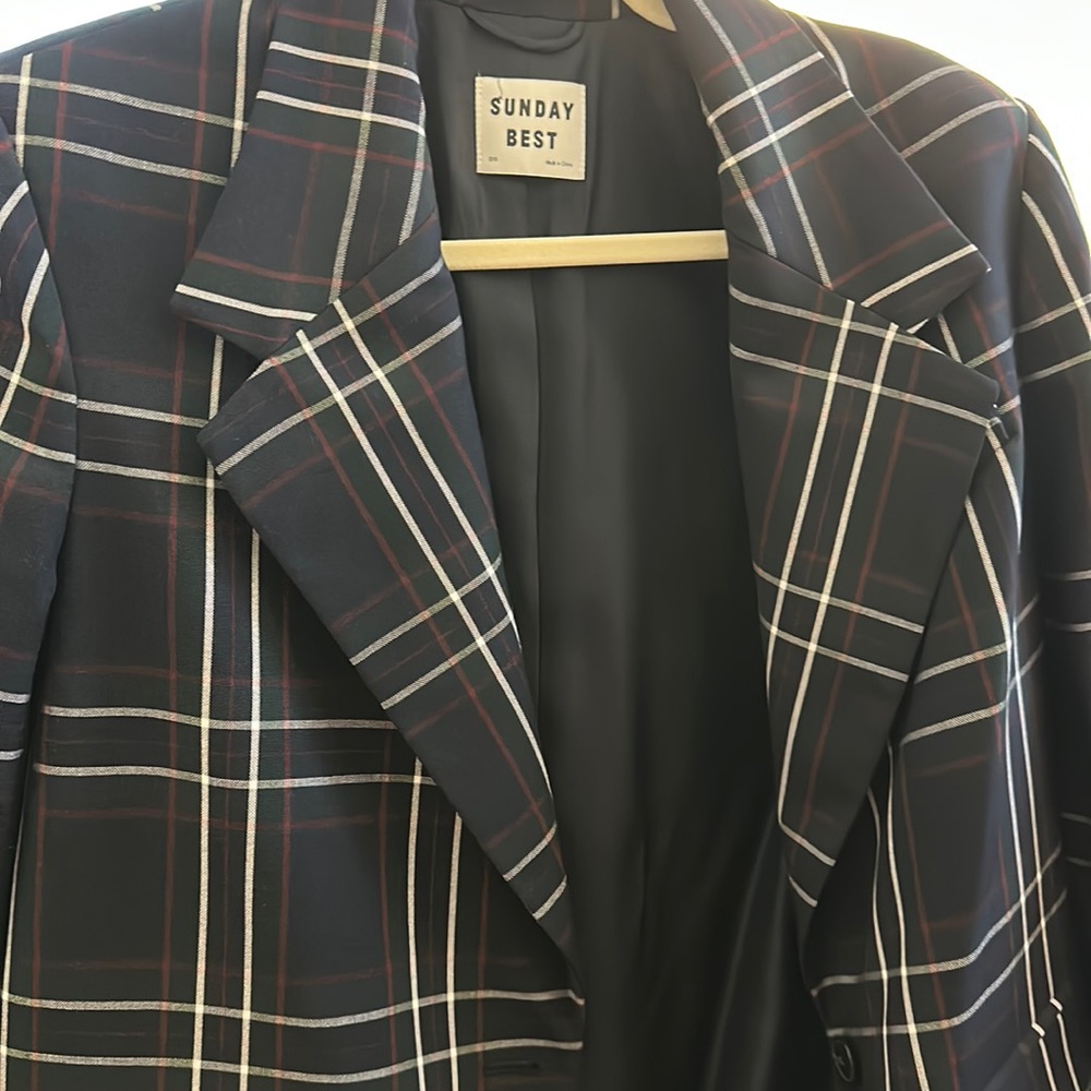 Aritzia Sunday Best Pilot Blazer. Love it but I’ve only worn it once.